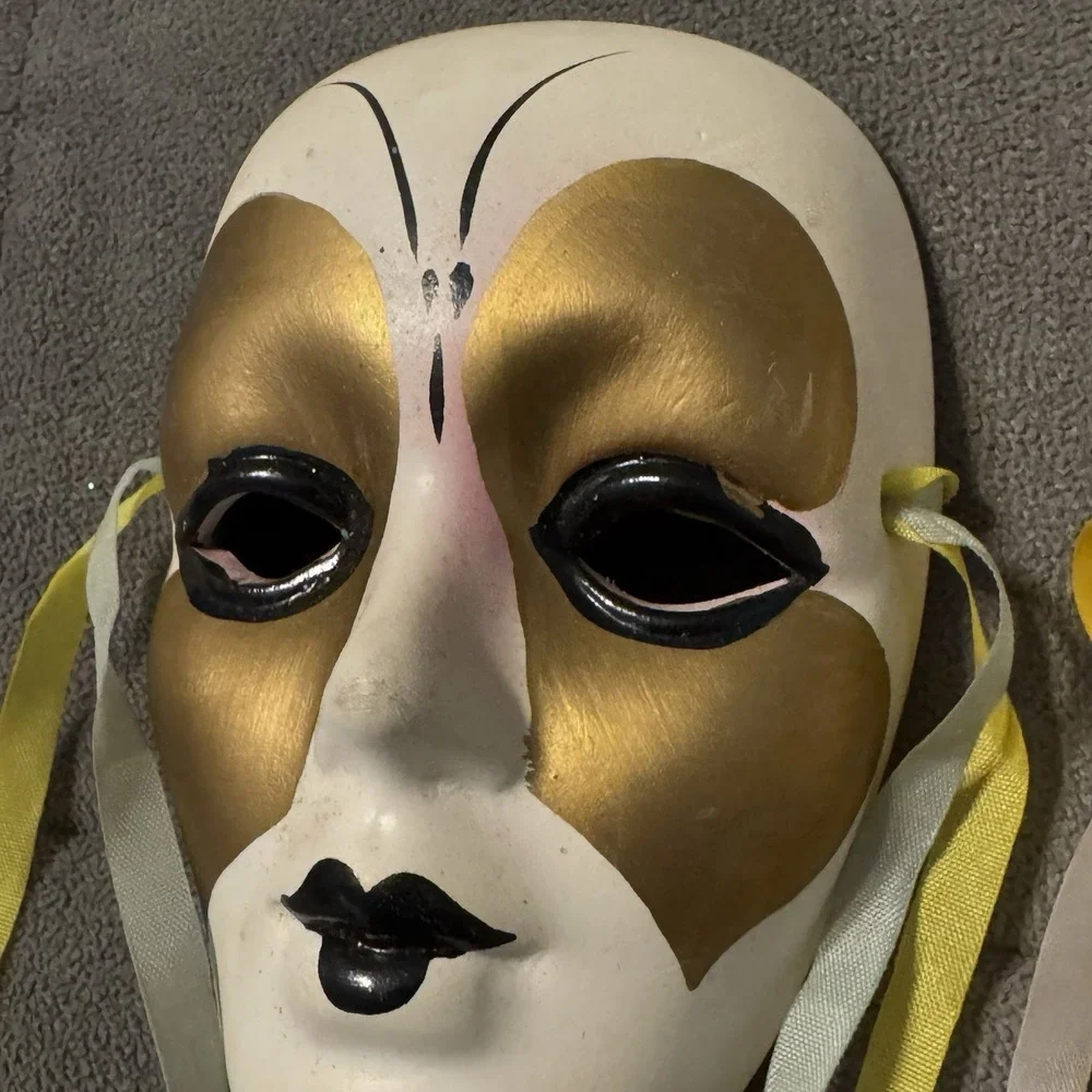 The Unbranded Brand mardi gras